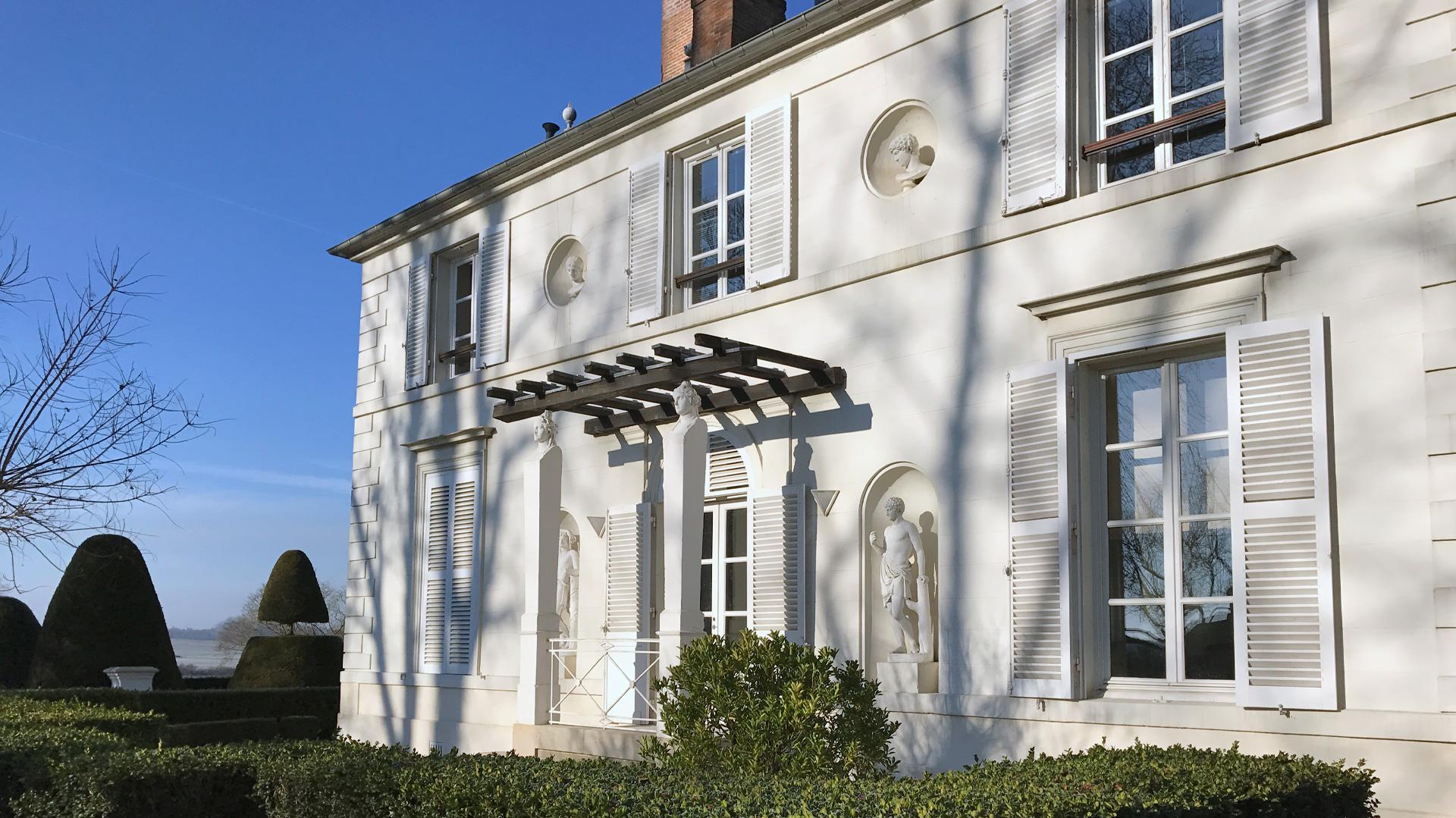 SAS Country Office France